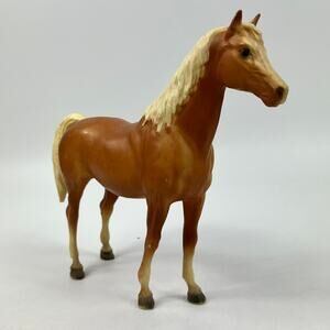 Vintage Breyer Horse #5 Palomino Family Arabian Mare FAM Matte 9" Tall 1967–87
